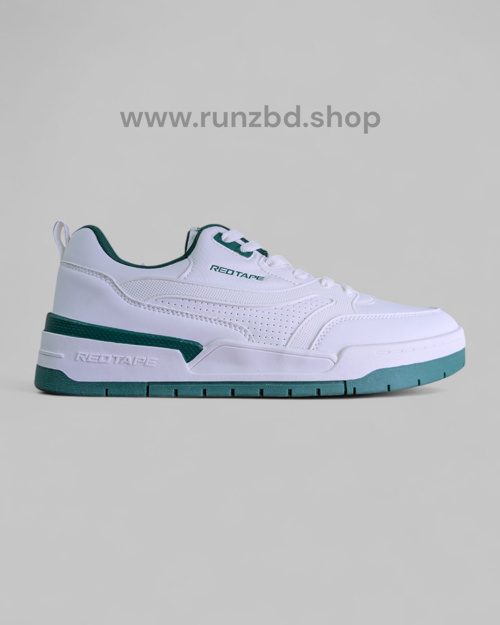 Redtape Original Sneakers Green/White (size 44 only) | RUNZ